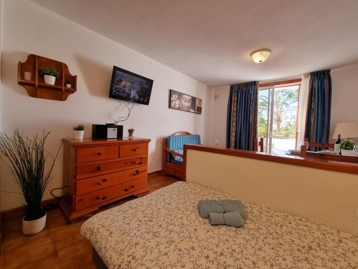 Studio Apartment No 1 Directly On The Beach And Sea, Terrace, Heated Pool, Wifi ปลายาเดลาสอเมริกาส ภายนอก รูปภาพ
